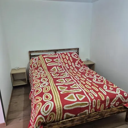 Tres Belle Maisonnette Apartamento Puyoo